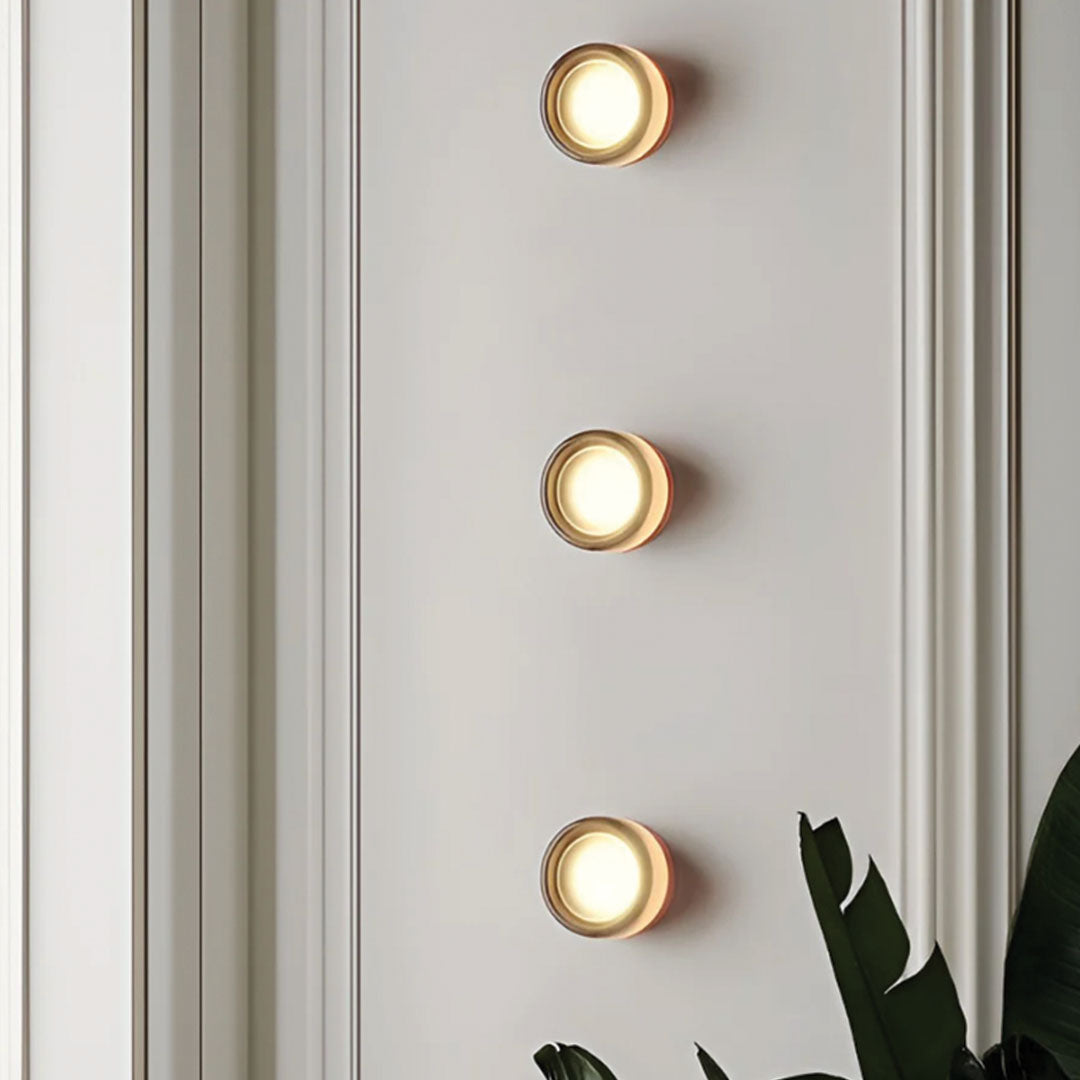 VivaLight - Chique Dimple wandlamp voor een modern interieur